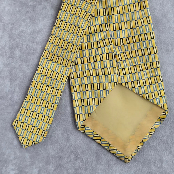 IZOD Geometric Yellow Blue Executive Corporate Silk Neck Tie Men's - Picture 6 of 6